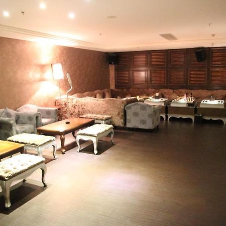Water Way Hotel Guangzhou Bagian luar foto