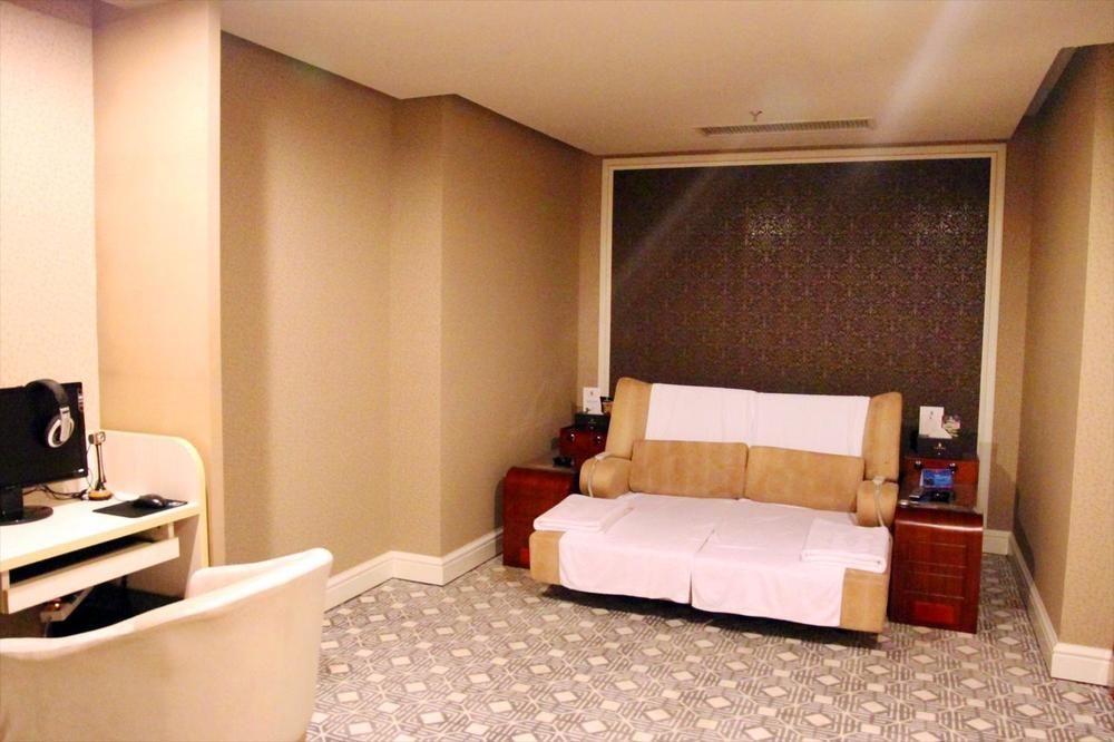 Water Way Hotel Guangzhou Bagian luar foto