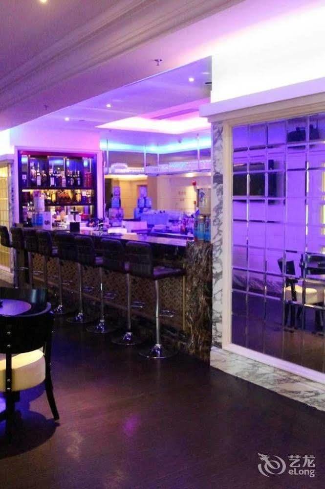 Water Way Hotel Guangzhou Bagian luar foto